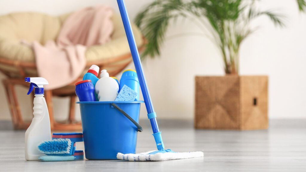 10_Must_Have_Cleaning_Supplies_Covenant_Cleaning_Orlando-1024x576